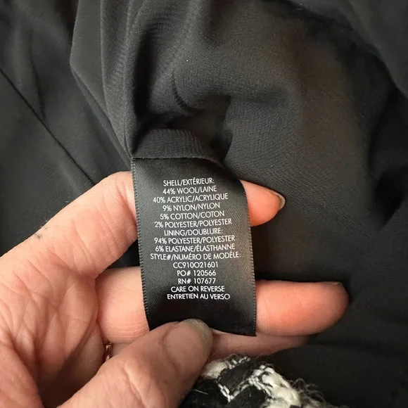 Alice + Olivia Conry woven Houndstooth Shorts - Picture 4 of 7